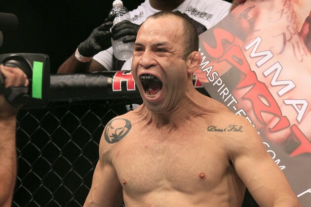 Wanderlei Silva before fighting Cung Le during a UFC 139 Mixed Martial Arts middleweight bout in San Jose, Calif., Saturday, Nov. 19, 2011. (AP Photo/Jeff Chiu)