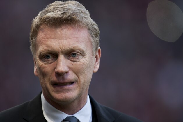 Manchester United's manager David Moyes takes to the touchline before his team's English Premier League soccer match against West Ham United at Old Trafford Stadium, Manchester, England, Saturday Dec. 21, 2013. (AP Photo/Jon Super) Manchester United's manager David Moyes takes to the touchline before his team's English Premier League soccer match against West Ham United at Old Trafford Stadium, Manchester, England, Saturday Dec. 21, 2013. (AP Photo/Jon Super)