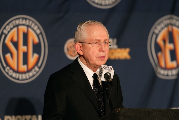 Jul 16, 2013; Hoover, AL, USA; SEC commissioner Mike Slive talks with the media during the 2013 SEC football media days at the Hyatt Regency. Mandatory Credit: Marvin Gentry-USA TODAY Sports Jul 16, 2013; Hoover, AL, USA; SEC commissioner Mike Slive talks with the media during the 2013 SEC football media days at the Hyatt Regency. Mandatory Credit: Marvin Gentry-USA TODAY Sports