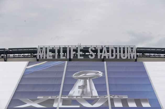 EAST RUTHERFORD, NJ - JANUARY 27:   Super Bowl signs are seen at MetLife Stadium as the venue is prepared to host Super Bowl XLVIII between the Denver Broncos and the Seattle Seahawks January 27, 2014 in East Rutherford, New Jersey.  (Photo by Jeff Zelevansky/Getty Images)