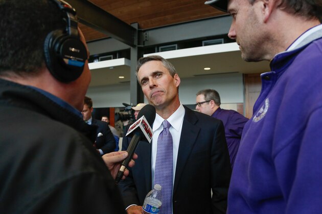 SEATTLE, WA - DECEMBER 09:  Newly hired head coach Chris Petersen of the Washington Huskies speaks to members of the media at his introductory press conference on December 9, 2013 at Husky Stadium in Seattle, Washington.  (Photo by Otto Greule Jr/Getty Images)