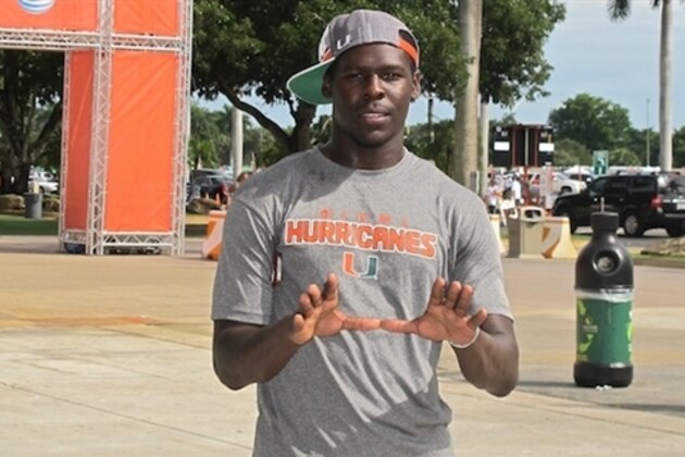 5-star defensive end Chad Thomas has made it clear that music is his first love—not football.