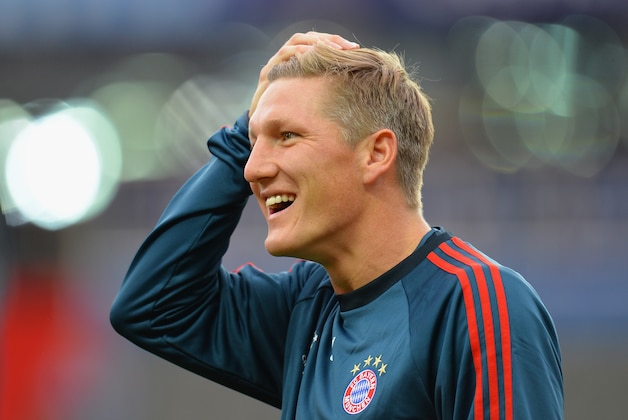 PRAGUE, CZECH REPUBLIC - AUGUST 29:  Bastian Schweinsteiger of FC Bayern Munchen during a training session prior to the UEFA Super Cup match between FC Bayern Munchen and Chelsea at Stadion Eden on August 29, 2013 in Prague, Czech Republic.  (Photo by Shaun Botterill/Getty Images)