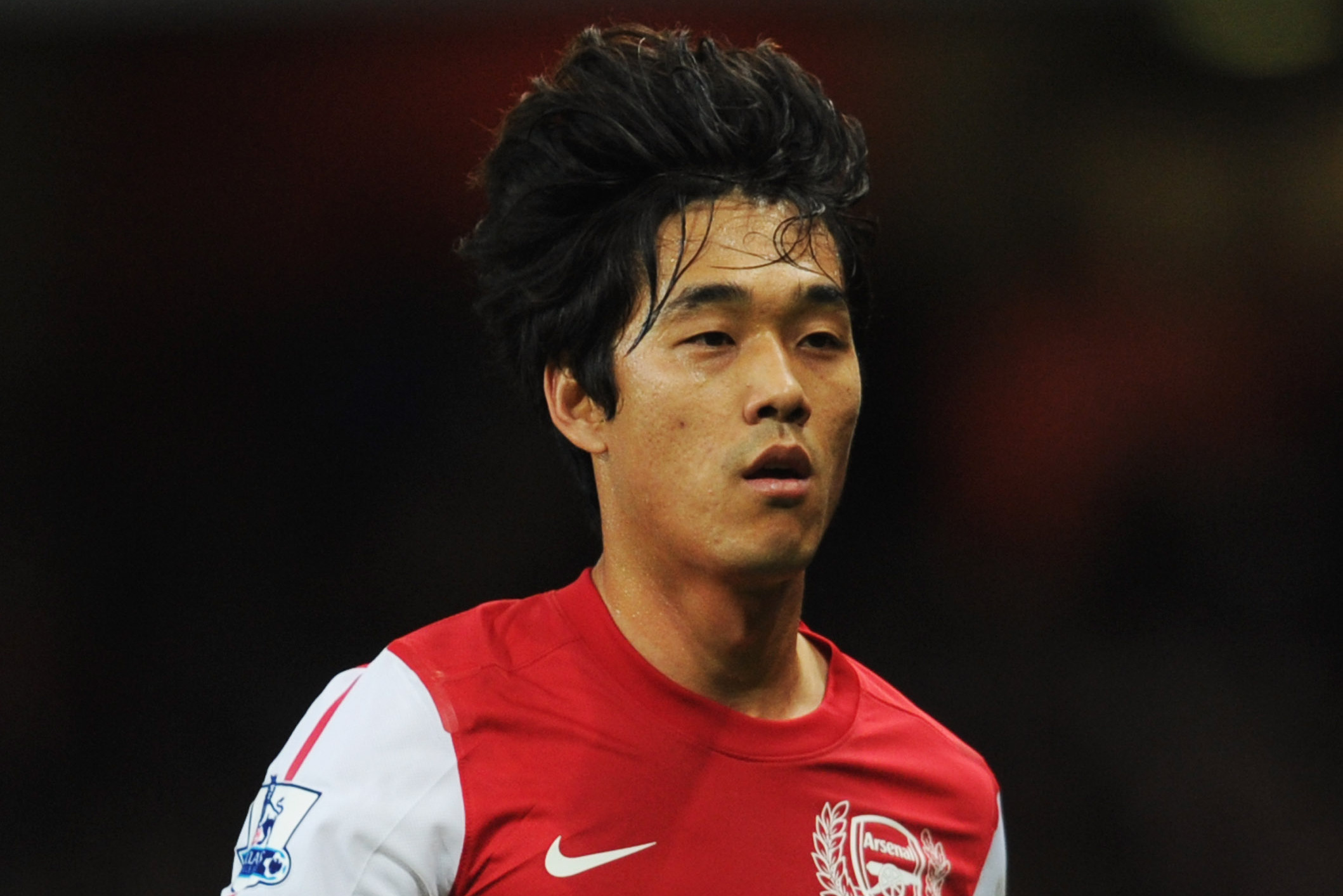 LONDON, ENGLAND - NOVEMBER 29:  Park Chu-Young of Arsenal in action during the Carling Cup Quarter Final match between Arsenal and Manchester City at Emirates Stadium on November 29, 2011 in London, England.  (Photo by Michael Regan/Getty Images)