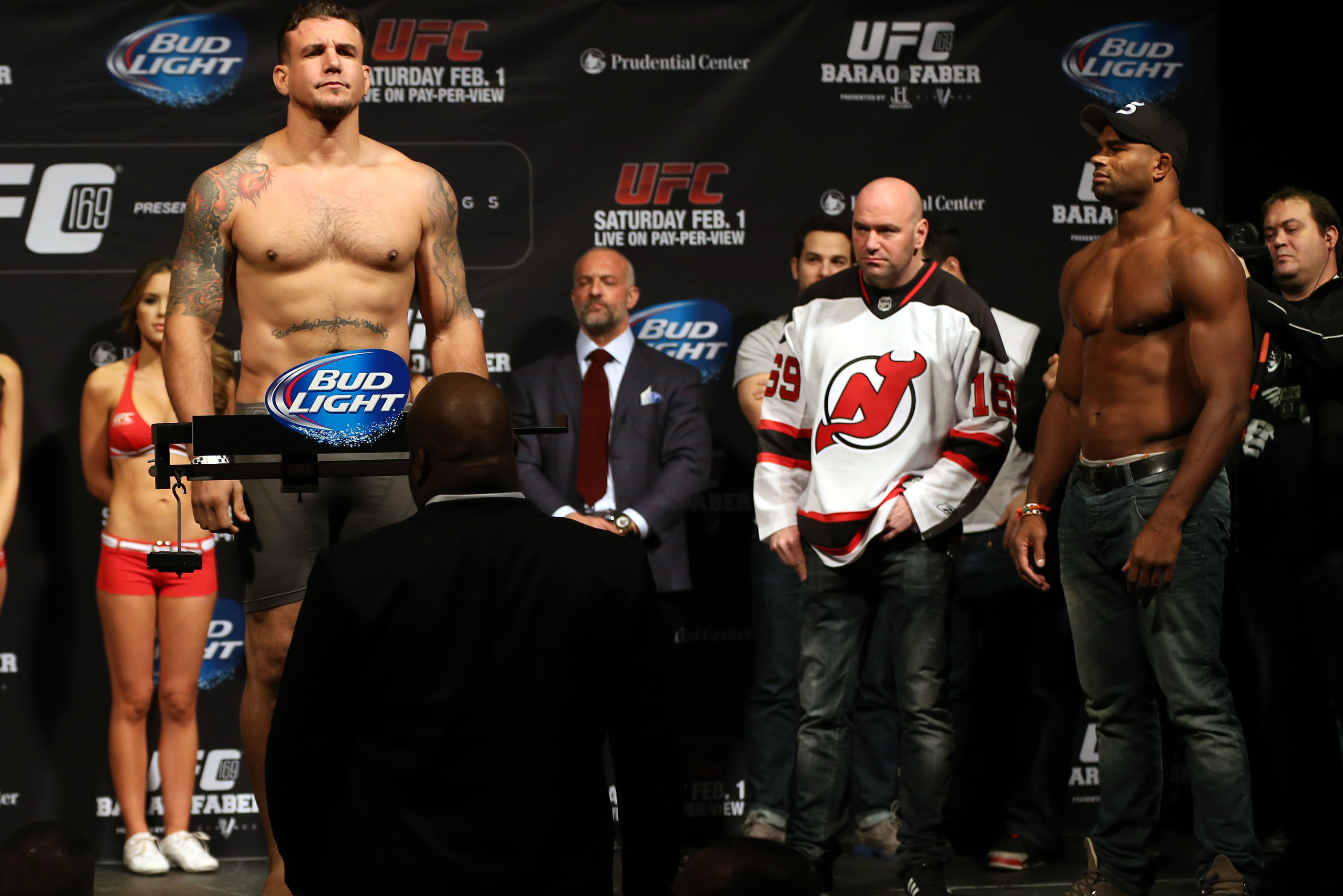 Jan 31, 2014; Newark, NJ, USA; Alistair Overeem (right) and Frank Mir (center) weigh in for their heavyweight bout at Prudential Center. Mandatory Credit: Joe Camporeale-USA TODAY Sports
