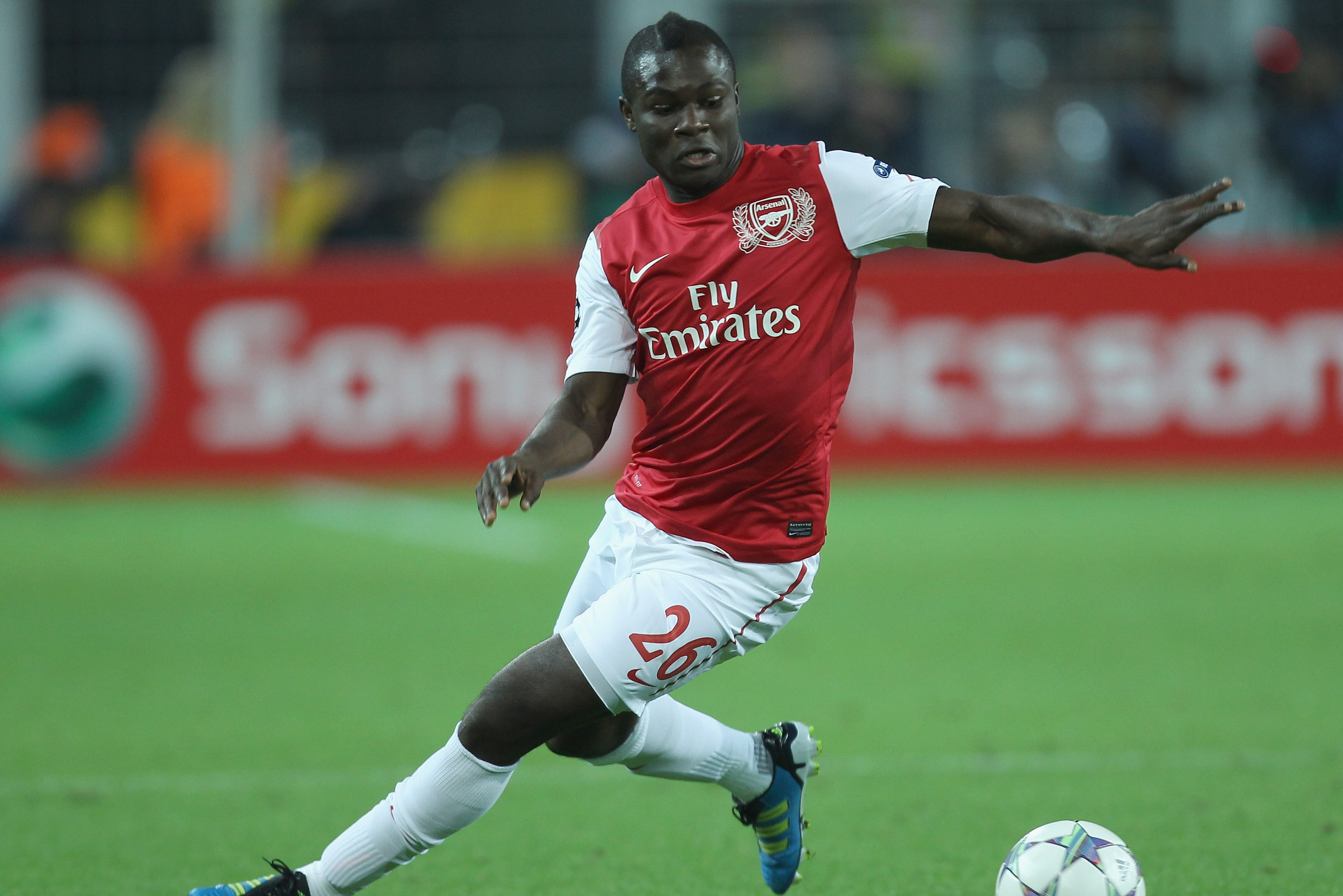 DORTMUND, GERMANY - SEPTEMBER 13:  Emmanuel Frimpong of Arsenal in action during the UEFA Champions League Group F match between Borussia Dortmund and Arsenal FC at Signal Iduna Park on September 13, 2011 in Dortmund, Germany.  (Photo by Ian Walton/Getty Images)