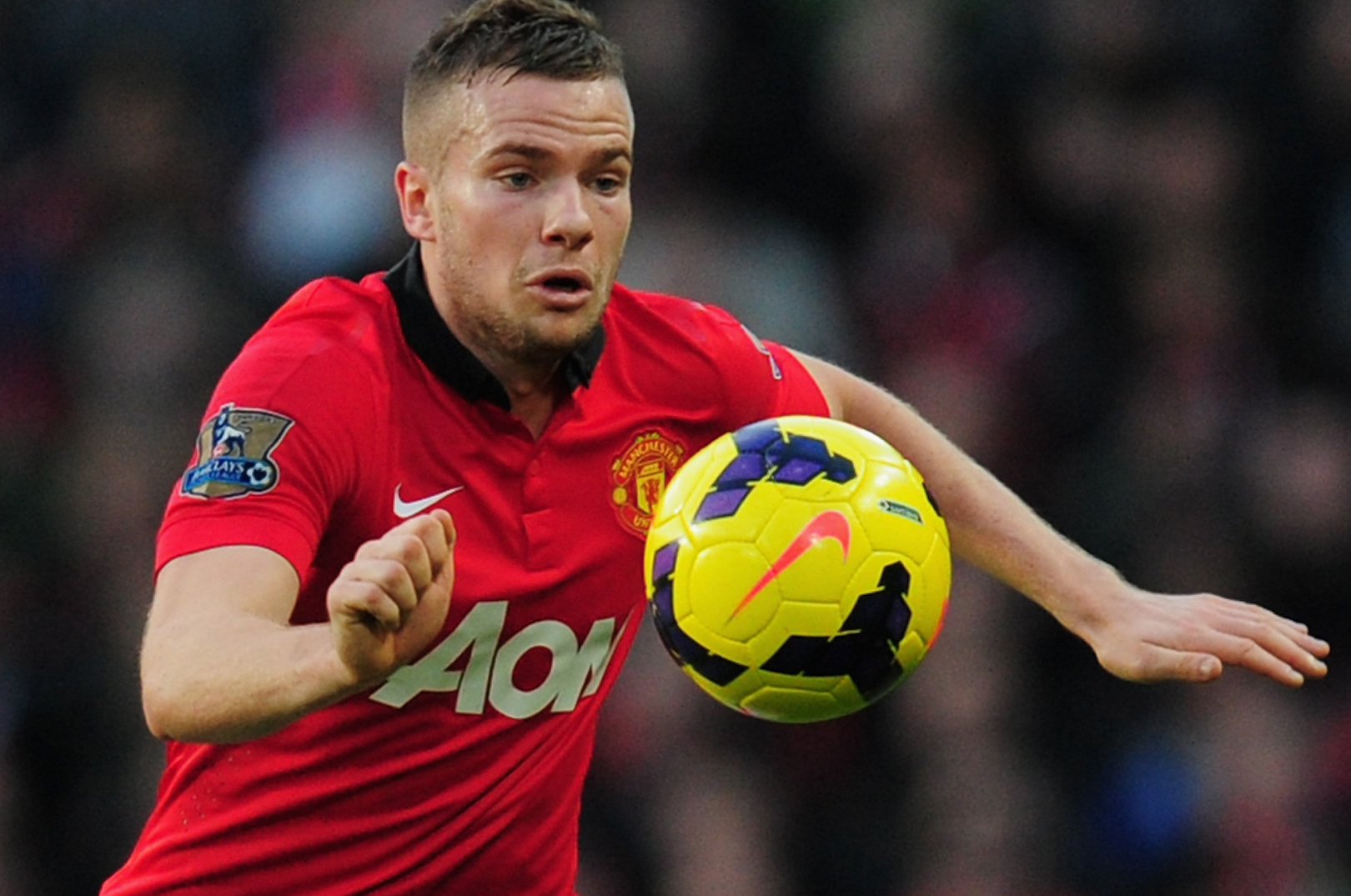 MANCHESTER, ENGLAND - DECEMBER 21:  Tom Cleverley of Manchester United in action during the Barclays Premier League match between Manchester United and West Ham United at Old Trafford on December 21, 2013 in Manchester, England.  (Photo by Stu Forster/Getty Images)