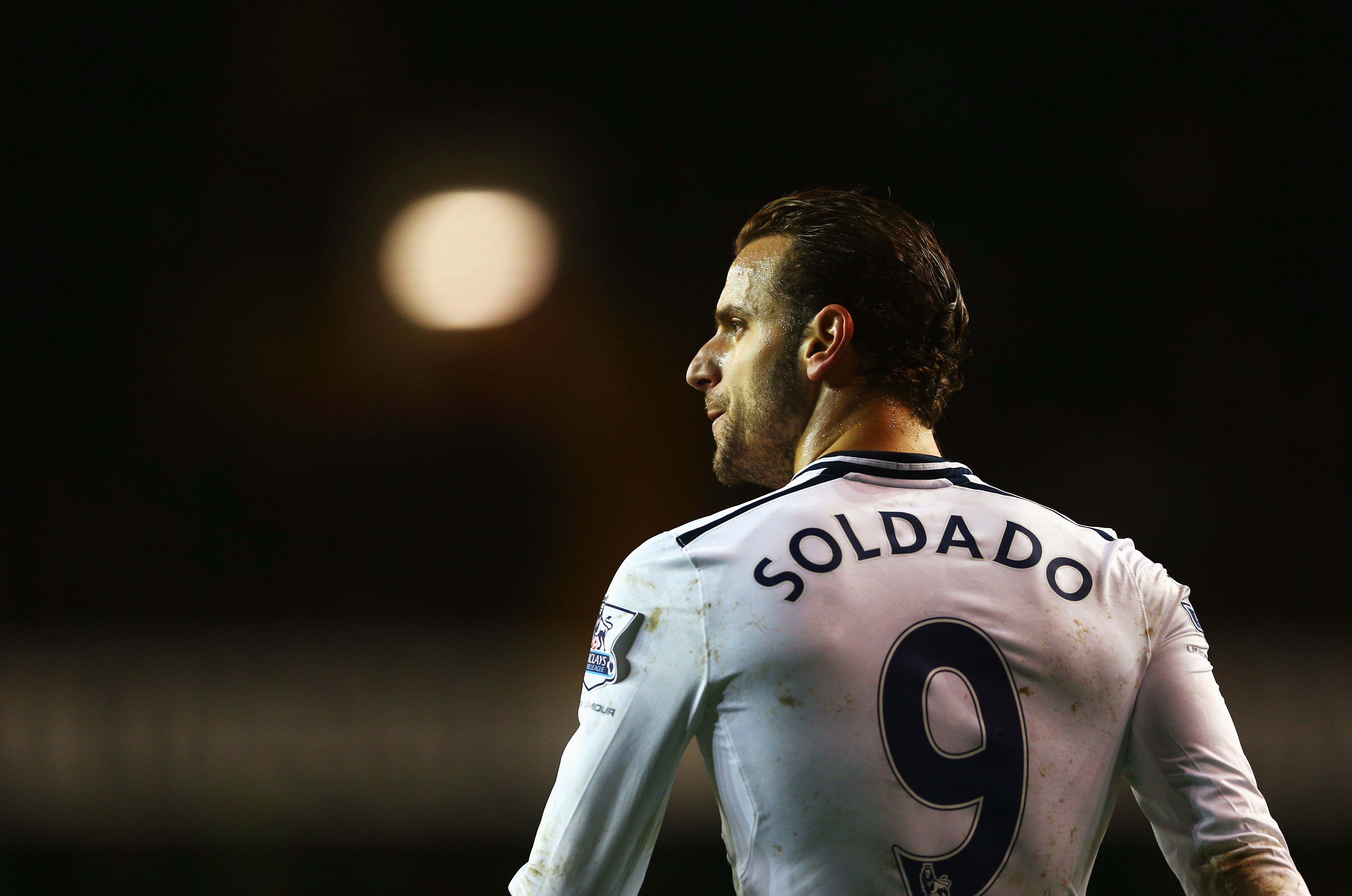 LONDON, ENGLAND - DECEMBER 29:  Roberto Soldado of Tottenham Hotspur looks on during the Barclays Premier League match between Tottenham Hotspur and Stoke City at White Hart Lane on December 29, 2013 in London, England.  (Photo by Paul Gilham/Getty Images)