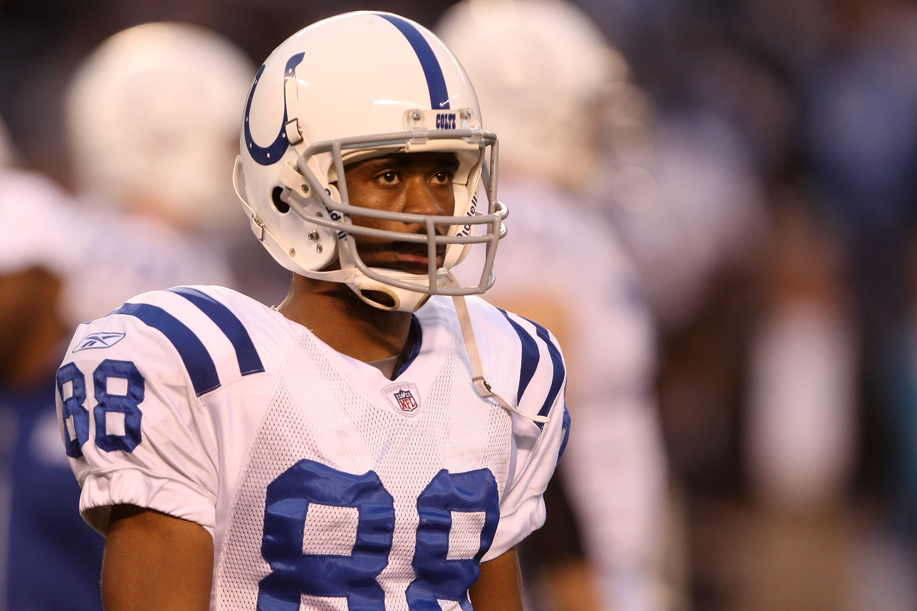 SAN DIEGO - JANUARY 03:  Wide receiver Marvin Harrison #88 of the Indianapolis Colts warms up prior to the AFC Wild Card Game against the San Diego Chargers on January 3, 2009 at Qualcomm Stadium in San Diego, California.  (Photo by Stephen Dunn/Getty Images)