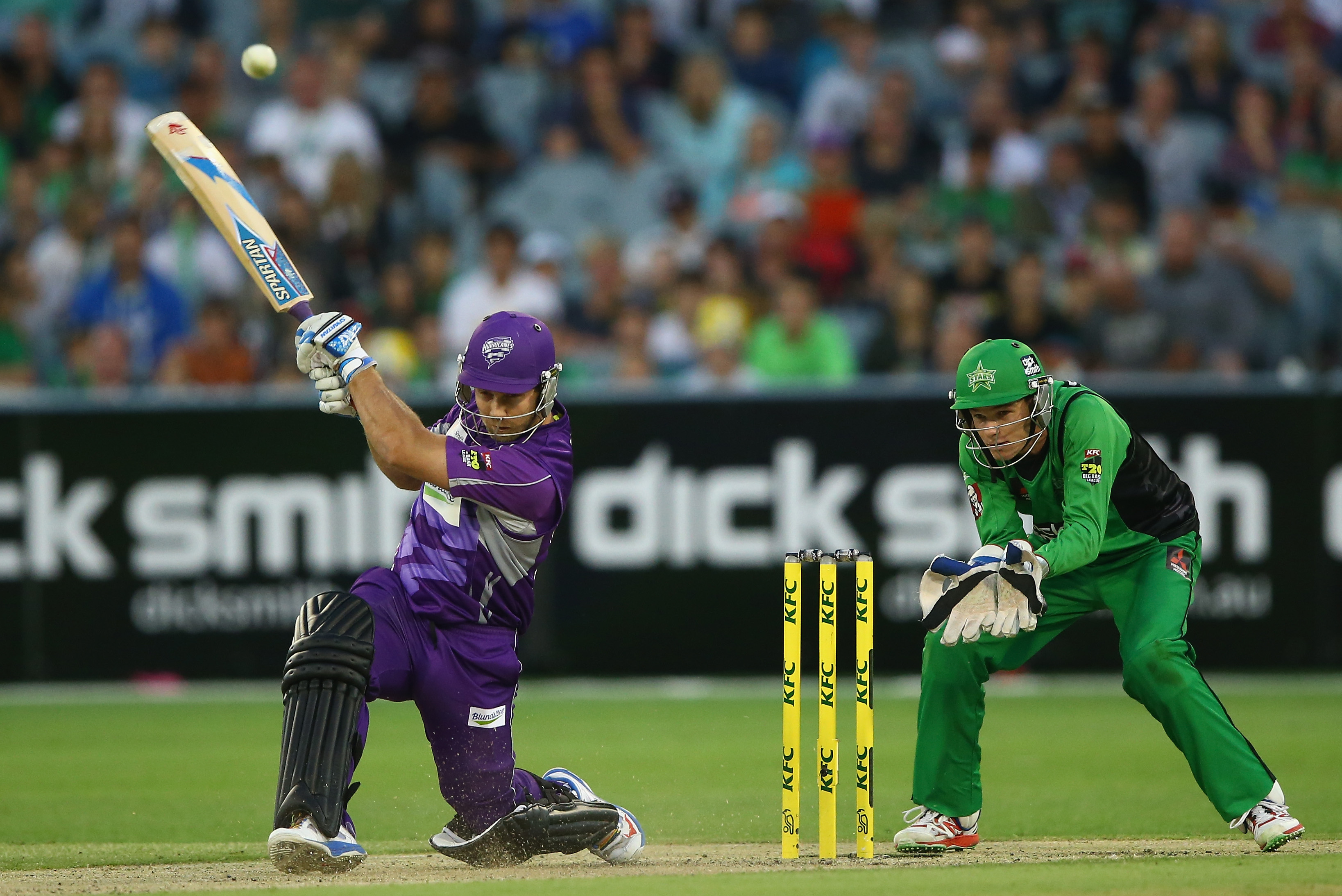 MELBOURNE, AUSTRALIA - JANUARY 21:  Aiden Blizzard of the Hurricanes bats during the Big Bash League match between the Melbourne Stars and the Hobart Hurricanes at Melbourne Cricket Ground on January 21, 2014 in Melbourne, Australia.  (Photo by Robert Cianflone/Getty Images)