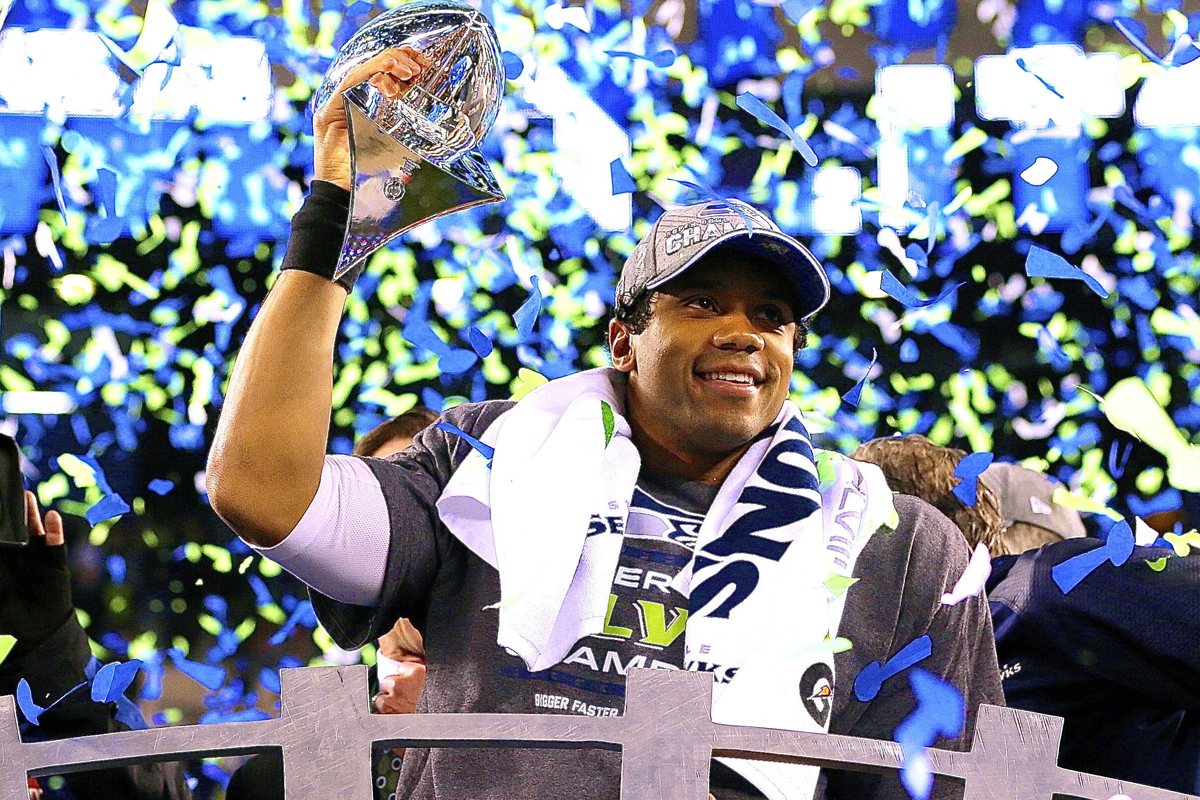 EAST RUTHERFORD, NJ - FEBRUARY 02:  Head coach Pete Carroll of the Seattle Seahawks and quarterback Russell Wilson #3 celebrate their 43-8 win over the Denver Broncos during Super Bowl XLVIII at MetLife Stadium on February 2, 2014 in East Rutherford, New Jersey.  (Photo by Kevin C. Cox/Getty Images)