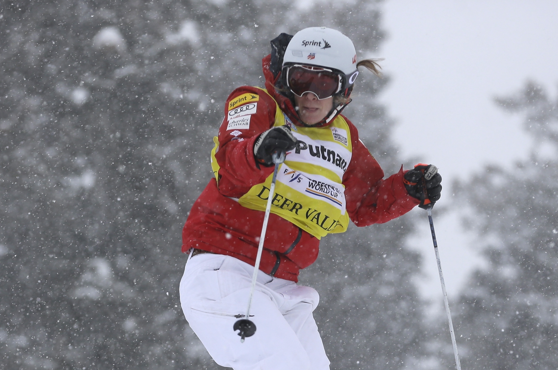 The United States' Hannah Kearney competes during the Freestyle World Cup moguls event Thursday, Jan. 9, 2014, in Park City, Utah. (AP Photo/Rick Bowmer)