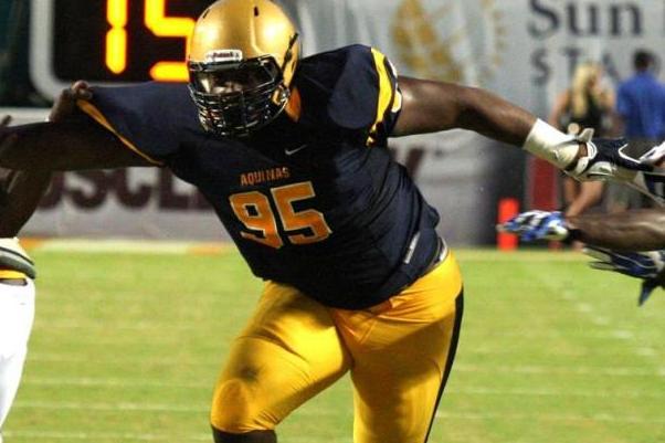 Miami missed out on Travonte Valentine, but did reel in 4-Star defensive tackle Anthony Moten on Wednesday.