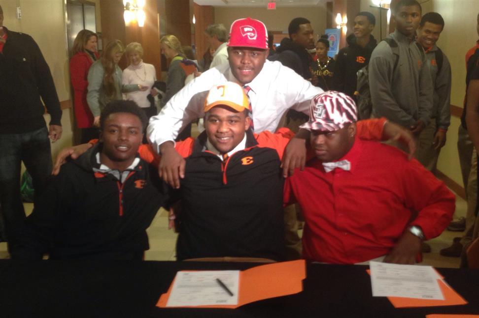 Michael Sawyers' commitment sealed a stellar in-state haul for Butch Jones.