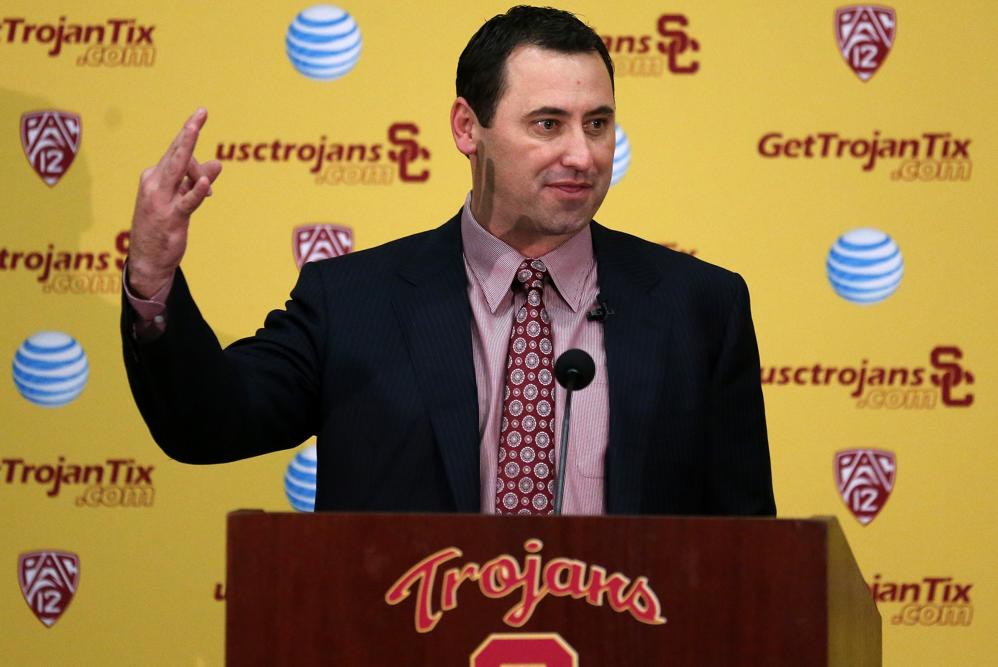 LOS ANGELES, CA - DECEMBER 03:  Steve Sarkisian speaks at a press conference introducing him as the new USC  head football coach at the John McKay Center at the University of Southern California on December 3, 2013 in Los Angeles, California.  (Photo by Stephen Dunn/Getty Images)