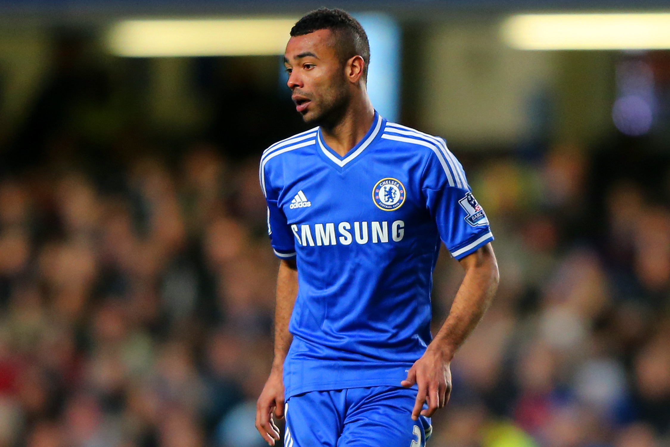 LONDON, ENGLAND - JANUARY 26: Ashley Cole of Chelsea on the ball during the FA Cup Fourth Round between Chelsea and Stoke City at Stamford Bridge on January 26, 2014 in London, England.  (Photo by Ian Walton/Getty Images)