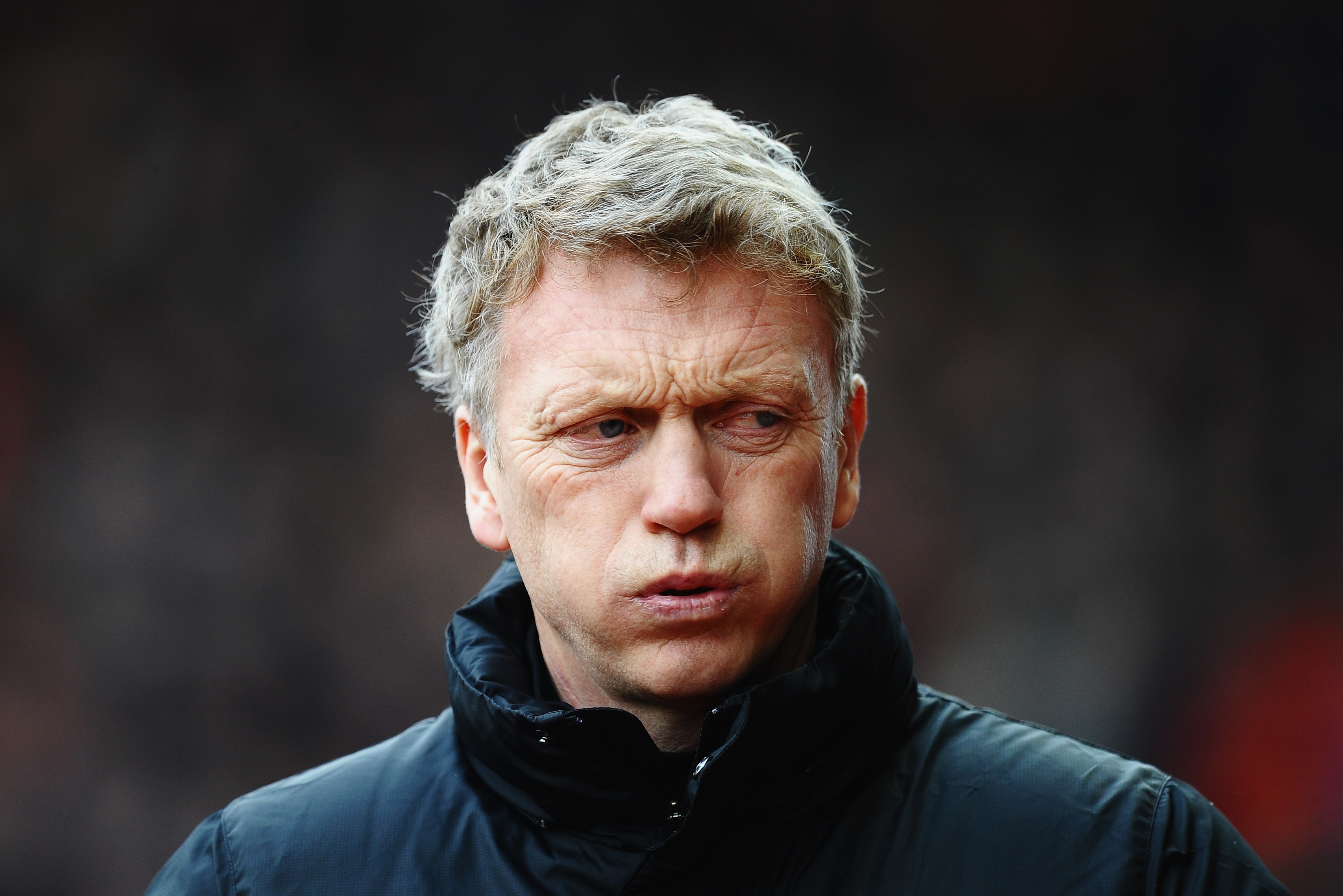 STOKE ON TRENT, ENGLAND - FEBRUARY 01:  David Moyes, manager of Manchester United walks out for the Barclays Premier League match between Stoke City and Manchester United at Britannia Stadium on February 1, 2014 in Stoke on Trent, England.  (Photo by Laurence Griffiths/Getty Images)
