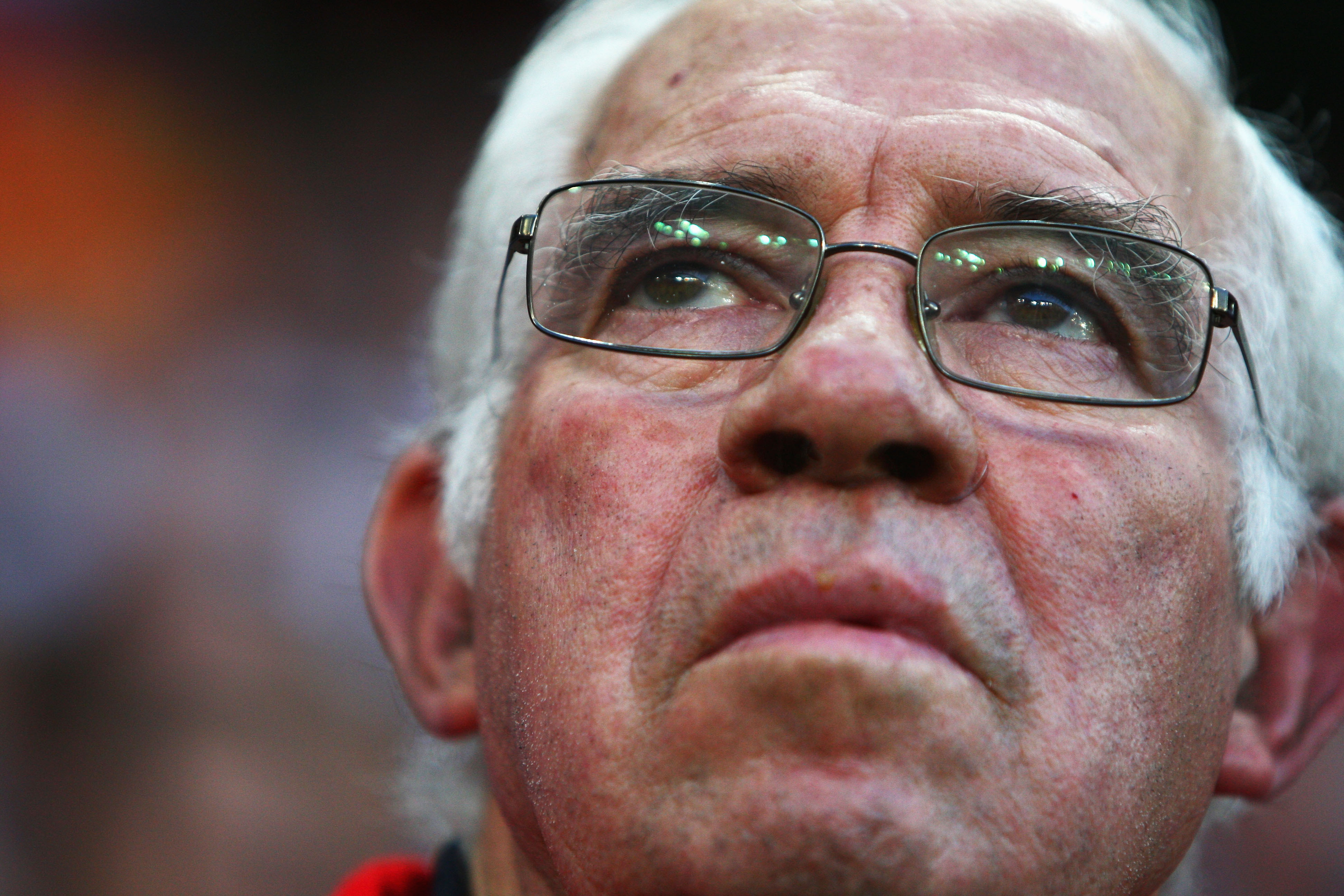 SALZBURG, AUSTRIA - JUNE 18: Luis Aragones coach of Spain looks on during the UEFA EURO 2008 Group D match between Greece and Spain at Stadion Wals-Siezenheim on June 18, 2008 in Salzburg, Austria.  (Photo by Jamie McDonald/Getty Images)