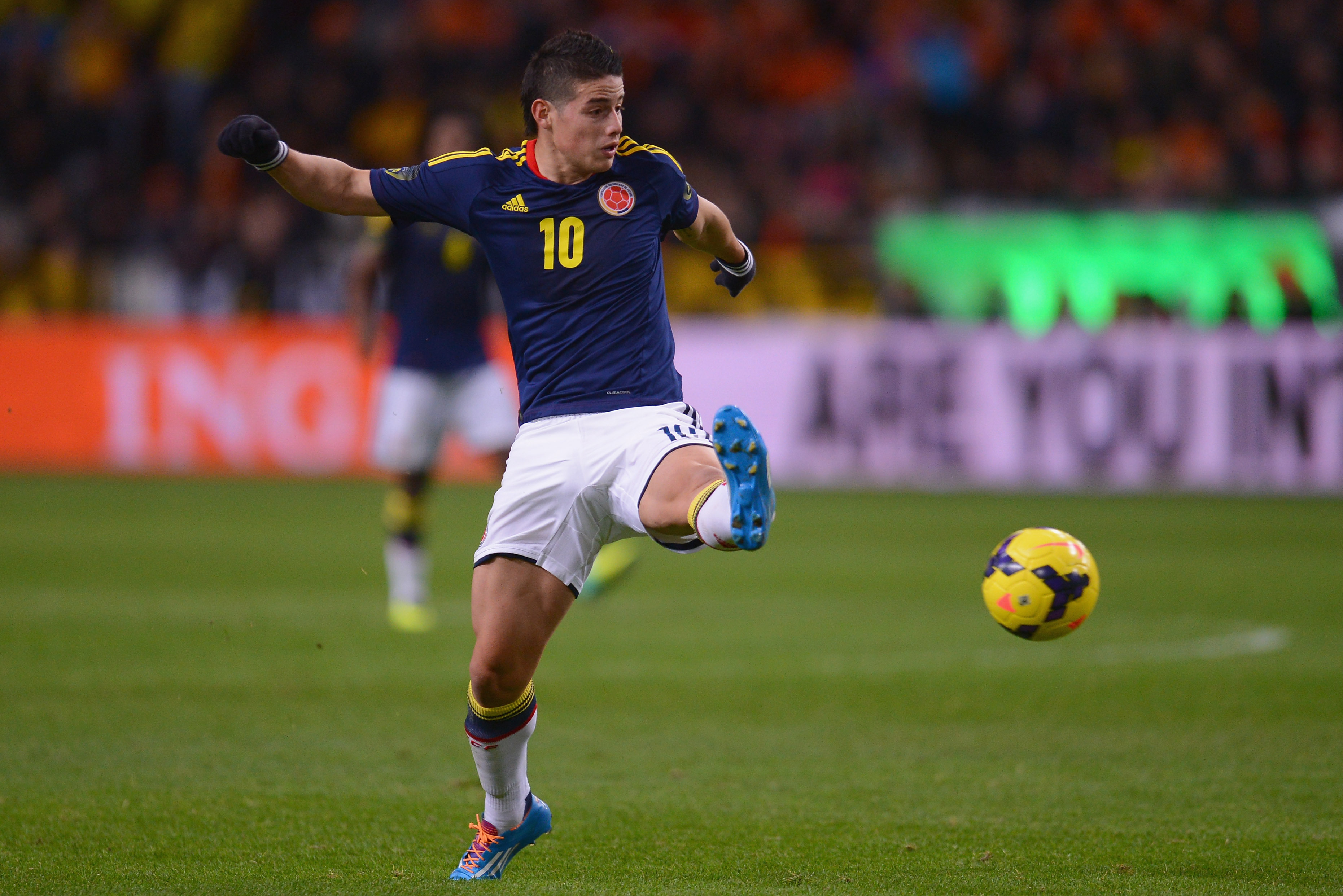 AMSTERDAM, NETHERLANDS - NOVEMBER 19:  James Rodriguez of Colombia runs with the ball during the International Friendly match between Netherlands and Colombia at Amsterdam ArenA on November 19, 2013 in Amsterdam, Netherlands.  (Photo by Lars Baron/Getty Images)