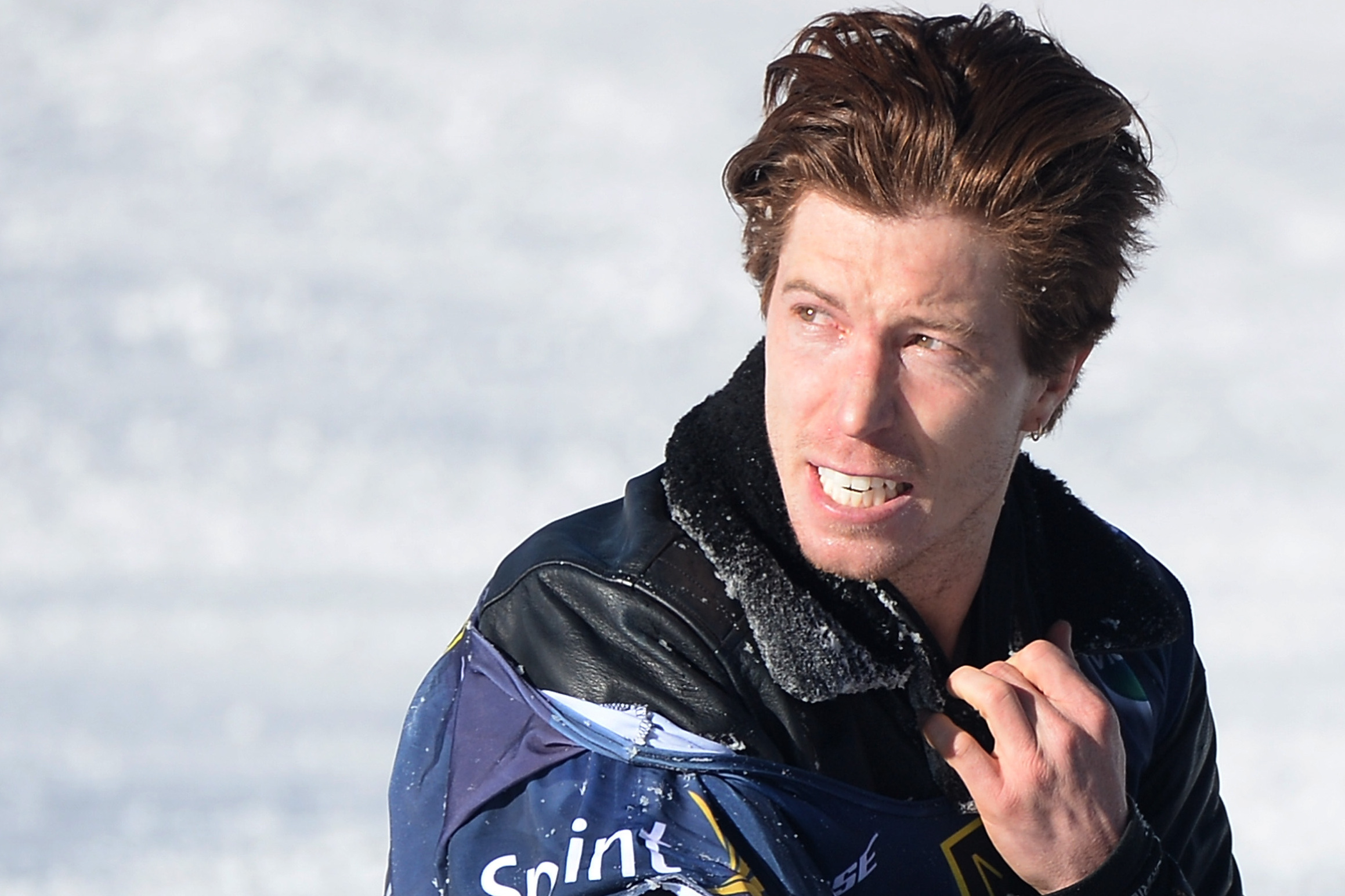 MAMMOTH, CA - JANUARY 16:  Shaun White reacts after a fall during the Men's Snowboarding Slopestyle Final U.S. Olympic Qualification #3 at the 2014 Sprint U.S. Snowboarding Grand Prix at Mammoth Mountain Resort on January 16, 2014 in Mammoth, California.  (Photo by Harry How/Getty Images)