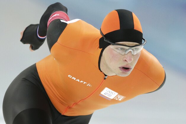 Sven Kramer of the Netherlands competes in the men's 5,000-meter speedskating race at the Adler Arena Skating Center at the 2014 Winter Olympics in Sochi, Russia, Saturday, Feb. 8, 2014. (AP Photo/Matt Dunham)