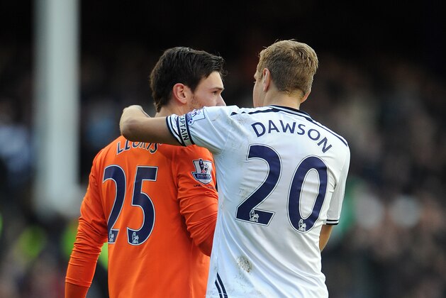 LIVERPOOL, ENGLAND - NOVEMBER 03: Hugo Lloris of Tottenham Hotspur chats with team-mate Michael Dawson following the Barclays Premier League match between Everton and Tottenham Hotspur at Goodison Park on November 03, 2013 in Liverpool, England. (Photo by Chris Brunskill/Getty Images) LIVERPOOL, ENGLAND - NOVEMBER 03: Hugo Lloris of Tottenham Hotspur chats with team-mate Michael Dawson following the Barclays Premier League match between Everton and Tottenham Hotspur at Goodison Park on November 03, 2013 in Liverpool, England. (Photo by Chris Brunskill/Getty Images)