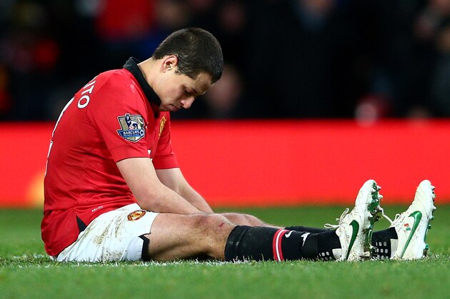 MANCHESTER, ENGLAND - JANUARY 22:  A dejected Javier Hernandez of manchhester United reacts after a missed chance on goal during the Capital One Cup semi final, second leg match between Manchester United and Sunderland at Old Trafford on January 22, 2014 in Manchester, England.  (Photo by Clive Mason/Getty Images)