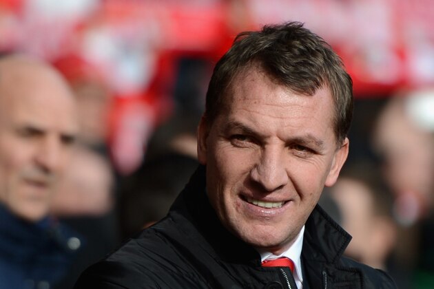 LIVERPOOL, ENGLAND - FEBRUARY 08:  Liverpool Manager Brendan Rodgers gives a thumbs up prior to the Barclays Premier League match between Liverpool and Arsenal at Anfield on February 8, 2014 in Liverpool, England.  (Photo by Michael Regan/Getty Images)