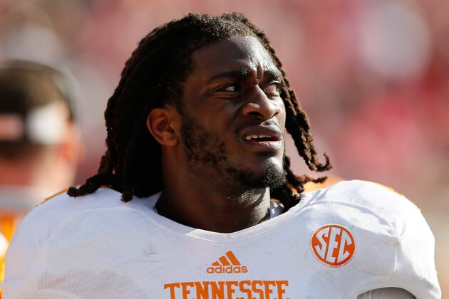 TUSCALOOSA, AL - OCTOBER 26:  A.J. Johnson #45 of the Tennessee Volunteers against the Alabama Crimson Tide at Bryant-Denny Stadium on October 26, 2013 in Tuscaloosa, Alabama.  (Photo by Kevin C. Cox/Getty Images)
