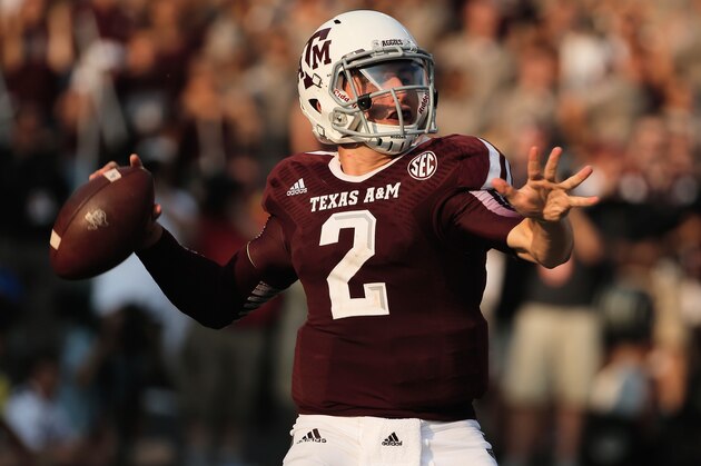COLLEGE STATION, TX - SEPTEMBER 14:  Johnny Manziel #2 of Texas A&M Aggies drops back to pass during the game against the Alabama Crimson Tide at Kyle Field on September 14, 2013 in College Station, Texas.  (Photo by Scott Halleran/Getty Images)