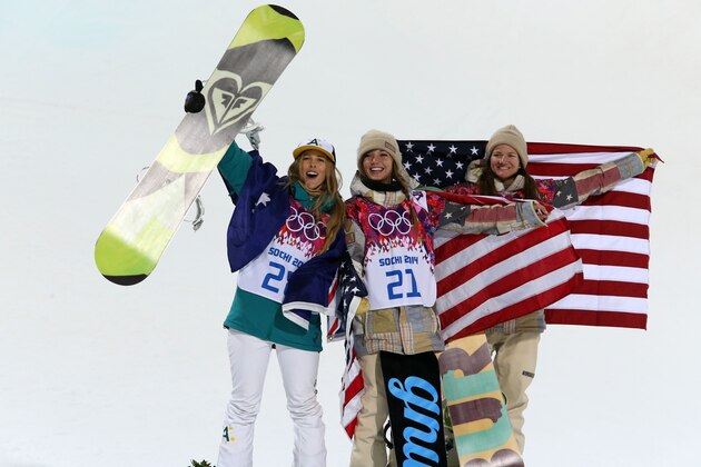 SOCHI, RUSSIA - FEBRUARY 12: (FRANCE OUT) Kaitlyn Farrington of USA wins the gold medal, Torah Bright of Australia wins the silver medal, Kelly Clark wins the bronze medal during the Snowboarding Women's Halfpipe at the Rosa Khutor Extreme Park on February 12, 2014 in Sochi, Russia. (Photo by Christophe Pallot/Agence Zoom/Getty Images)