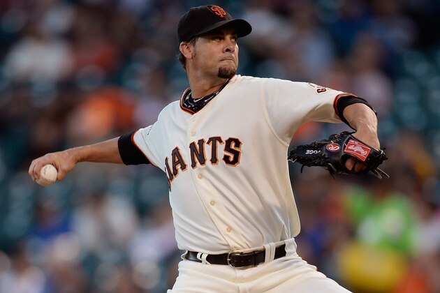 SAN FRANCISCO, CA - SEPTEMBER 05:  Ryan Vogelsong #32 of the San Francisco Giants pitches against the Arizona Diamondbacks at AT&T Park on September 5, 2013 in San Francisco, California.  (Photo by Thearon W. Henderson/Getty Images)
