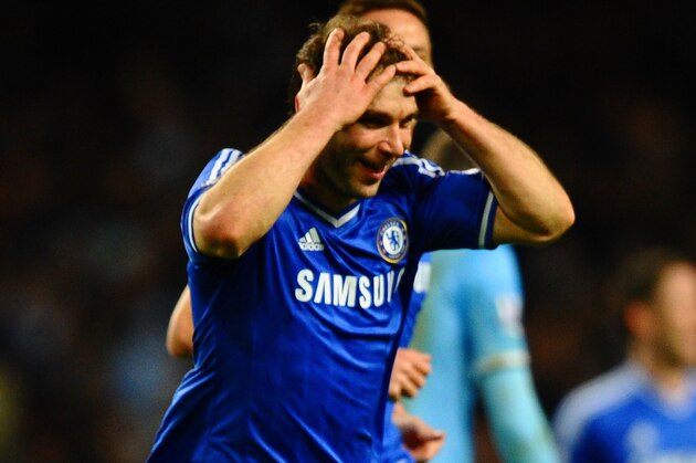 MANCHESTER, ENGLAND - FEBRUARY 03:  Branislav Ivanovic of Chelsea celebrates scoring their first goal during the Barclays Premier League match between Manchester City and Chelsea at Etihad Stadium on February 3, 2014 in Manchester, England.  (Photo by Laurence Griffiths/Getty Images)