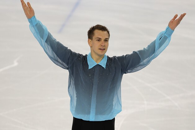 Peter Liebers of Germany acknowledges the crowd after competing in the men's short program figure skating competition at the Iceberg Skating Palace at the 2014 Winter Olympics, Thursday, Feb. 13, 2014, in Sochi, Russia. (AP Photo/Vadim Ghirda)