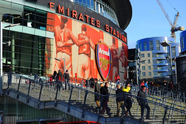 LONDON, ENGLAND - FEBRUARY 02:  Fans make their way to the ground ahead of the Barclays Premier League match between Arsenal and Crystal Palace at Emirates Stadium on February 2, 2014 in London, England.  (Photo by Mike Hewitt/Getty Images)