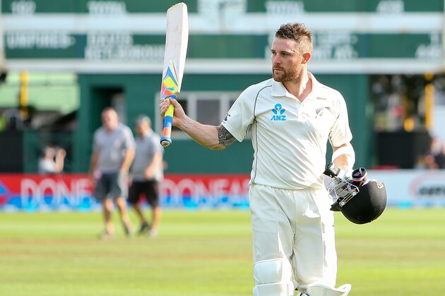 WELLINGTON, NEW ZEALAND - FEBRUARY 17:  Brendon McCullum of New Zealand salutes the crowd after finishing the day on 281 runs during day four of the 2nd Test match between New Zealand and India on February 17, 2014 in Wellington, New Zealand.  (Photo by Hagen Hopkins/Getty Images)