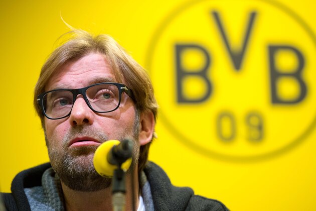 El técnico del Borussia Dortmund,  Juergenn Klopp, asiste a una conferencia de prensa en Dortmund , Alemania, el jueves, 21 de noviembre del 2013. Dortmund recibe el sábado al lífer Bayern Muncih en la jornada de la Bundesliga. (Foto APdpa,Bernd Thissen)