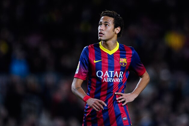 BARCELONA, SPAIN - FEBRUARY 15:  Neymar of FC Barcelona looks on during the La Liga match between FC Barcelona and Rayo Vallecano de Madrid at Camp Nou on February 15, 2014 in Barcelona, Spain.  (Photo by David Ramos/Getty Images)