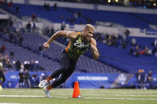 INDIANAPOLIS, IN - FEBRUARY 26: Tyrann Mathieu of Louisiana State University works out during the 2013 NFL Combine at Lucas Oil Stadium on February 26, 2013 in Indianapolis, Indiana. (Photo by Joe Robbins/Getty Images)