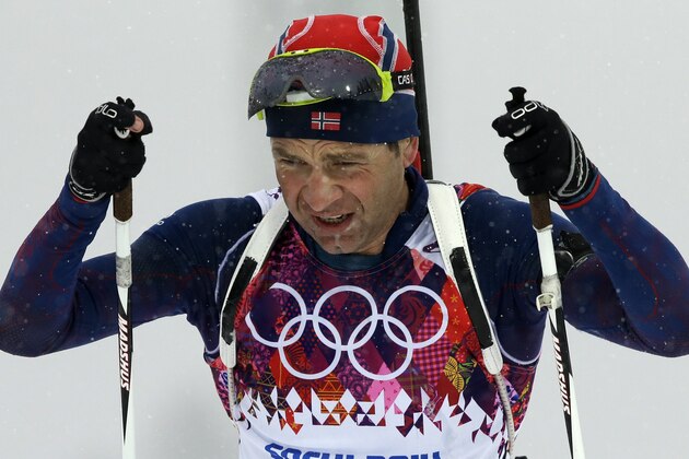 Norway's Ole Einar Bjoerndalen competes during the men's biathlon 15k mass-start, at the 2014 Winter Olympics, Tuesday, Feb. 18, 2014, in Krasnaya Polyana, Russia. (AP Photo/Lee Jin-man)