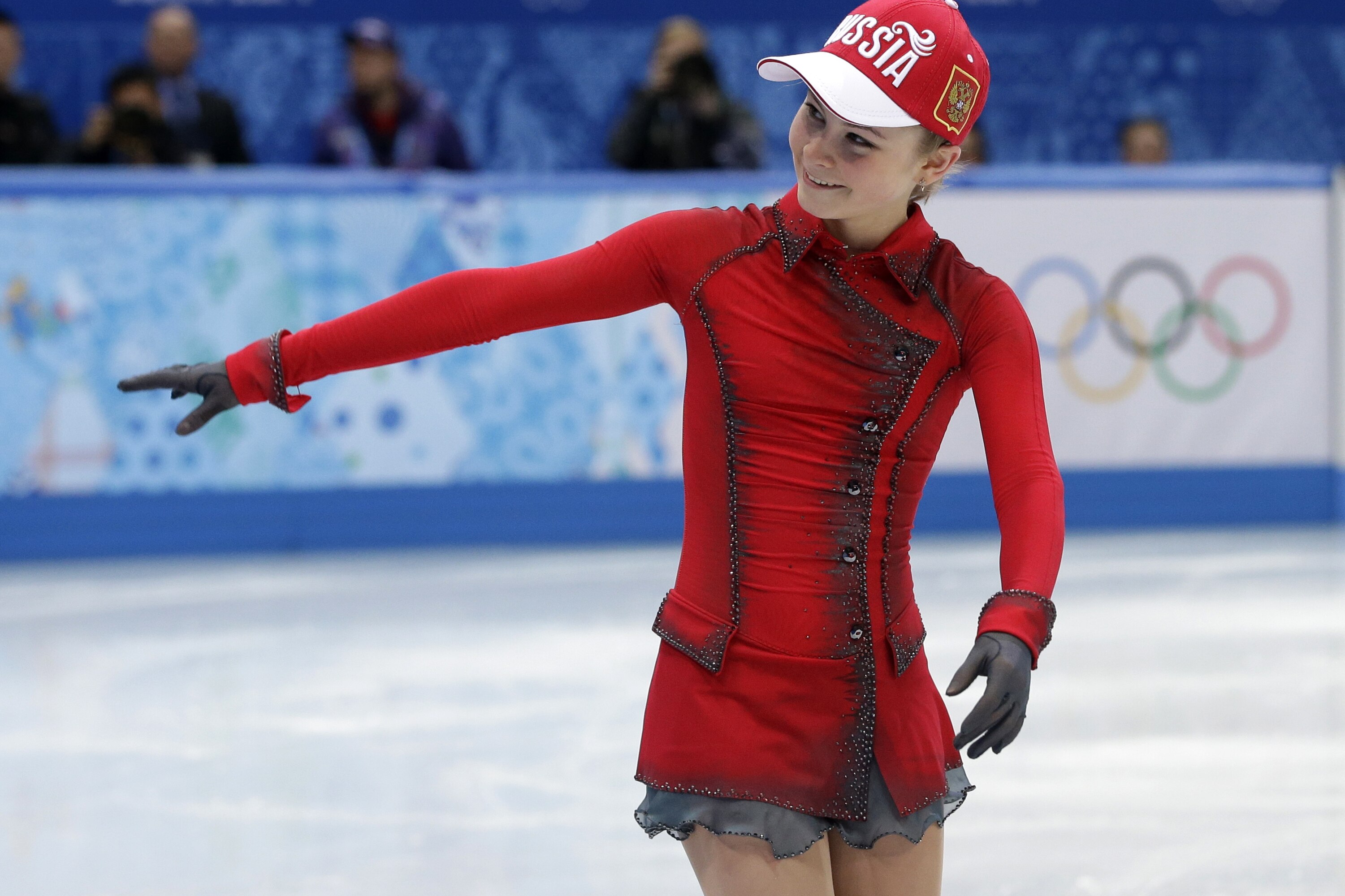 Yulia Lipnitskaya in 5th Place After Women's Figure Skating Single Short  Program, image size:3001x2000