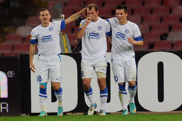 NAPLES, ITALY - NOVEMBER 08:  Roman Zozulya of  Dnipro Dnipropetrovsk celebrates after scoring the goal 1-2 during the UEFA Europa League Group F match between SSC Napoli and FC Dnipro Dnipropetrovsk at Stadio San Paolo on November 8, 2012 in Naples, Italy.  (Photo by Giuseppe Bellini/Getty Images)