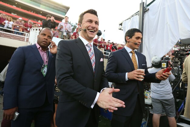 Jan 6, 2014; Pasadena, CA, USA; Texas A&M Aggies quarterback Johnny Manziel on the field before the 2014 BCS National Championship game between the Auburn Tigers and the Florida State Seminoles at the Rose Bowl.  Mandatory Credit: Matthew Emmons-USA TODAY Sports