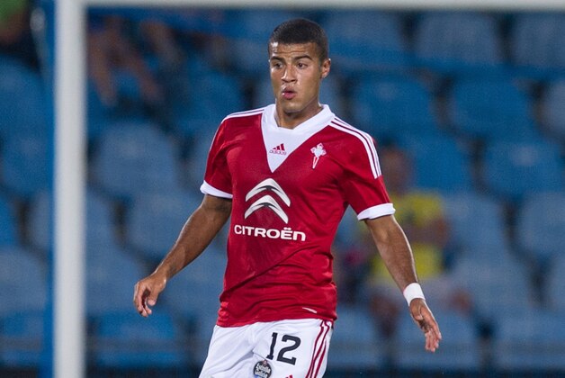 GETAFE, SPAIN - SEPTEMBER 26:  Rafinha of RC Celta de Vigo in action during the La Liga match between Getafe CF and RC Celta de Vigo at Coliseum Alfonso Perez on September 26, 2013 in Getafe, Spain.  (Photo by Denis Doyle/Getty Images)