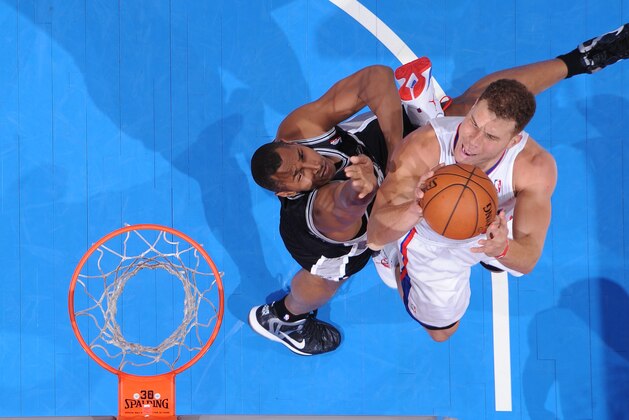 LOS ANGELES, CA - FEBRUARY 18: Blake Griffin #32 of the Los Angeles Clippers shoots during a game against the San Antonio Spurs at STAPLES Center on February 18, 2014 in Los Angeles, California. NOTE TO USER: User expressly acknowledges and agrees that, by downloading and/or using this Photograph, user is consenting to the terms and conditions of the Getty Images License Agreement. Mandatory Copyright Notice: Copyright 2014 NBAE (Photo by Andrew D. Bernstein/NBAE via Getty Images) LOS ANGELES, CA - FEBRUARY 18: Blake Griffin #32 of the Los Angeles Clippers shoots during a game against the San Antonio Spurs at STAPLES Center on February 18, 2014 in Los Angeles, California. NOTE TO USER: User expressly acknowledges and agrees that, by downloading and/or using this Photograph, user is consenting to the terms and conditions of the Getty Images License Agreement. Mandatory Copyright Notice: Copyright 2014 NBAE (Photo by Andrew D. Bernstein/NBAE via Getty Images)
