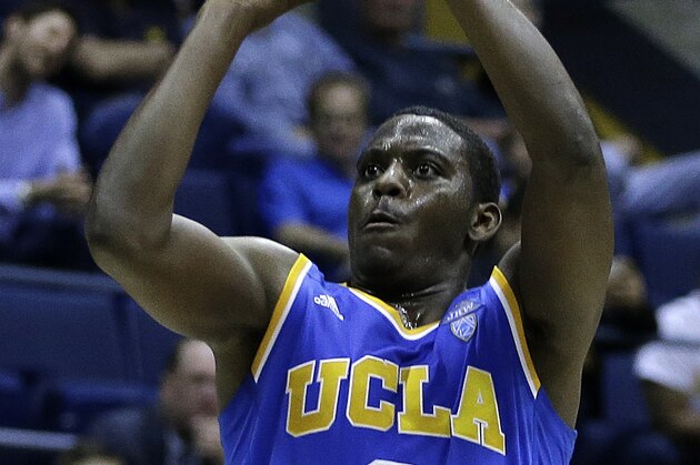 UCLA's Jordan Adams shoots against California in the second half of an NCAA college basketball game Wednesday, Feb. 19, 2014, in Berkeley, Calif. (AP Photo/Ben Margot)