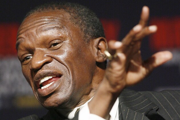 Floyd Mayweather Sr. speaks during a news conference at the MGM Grand Wednesday, April 28, 2010 in Las Vegas. Floyd Mayweather Jr. will challenge Shane Mosley for his WBA welterweight title on Saturday, May 1. (AP Photo/Isaac Brekken)