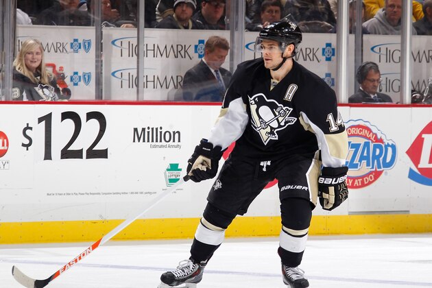 PITTSBURGH, PA - DECEMBER 9:  Chris Kunitz #14 of the Pittsburgh Penguins skates against the Columbus Blue Jackets on December 9, 2013 at Consol Energy Center in Pittsburgh, Pennsylvania.  (Photo by Gregory Shamus/NHLI via Getty Images)