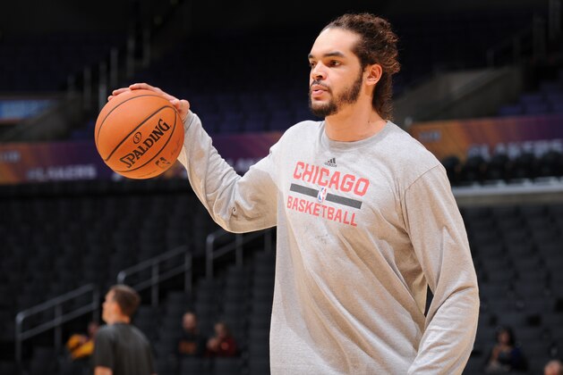 LOS ANGELES, CA - FEBRUARY 9: Joakim Noah #13 of the Chicago Bulls warms up before a game against the Los Angeles Lakers at STAPLES Center on February 9, 2014 in Los Angeles, California. NOTE TO USER: User expressly acknowledges and agrees that, by downloading and/or using this Photograph, user is consenting to the terms and conditions of the Getty Images License Agreement. Mandatory Copyright Notice: Copyright 2014 NBAE (Photo by Andrew D. Bernstein/NBAE via Getty Images)