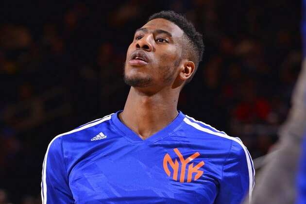 NEW YORK - JANUARY 24:   Iman Shumpert #21 of the New York Knicks warms up before the game against the Charlotte Bobcats on January 24, 2014 at Madison Square Garden in New York City. NOTE TO USER: User expressly acknowledges and agrees that, by downloading and or using this photograph, User is consenting to the terms and conditions of the Getty Images License Agreement. Mandatory Copyright Notice: Copyright 2014 NBAE  (Photo by David Dow NBAE via Getty Images)